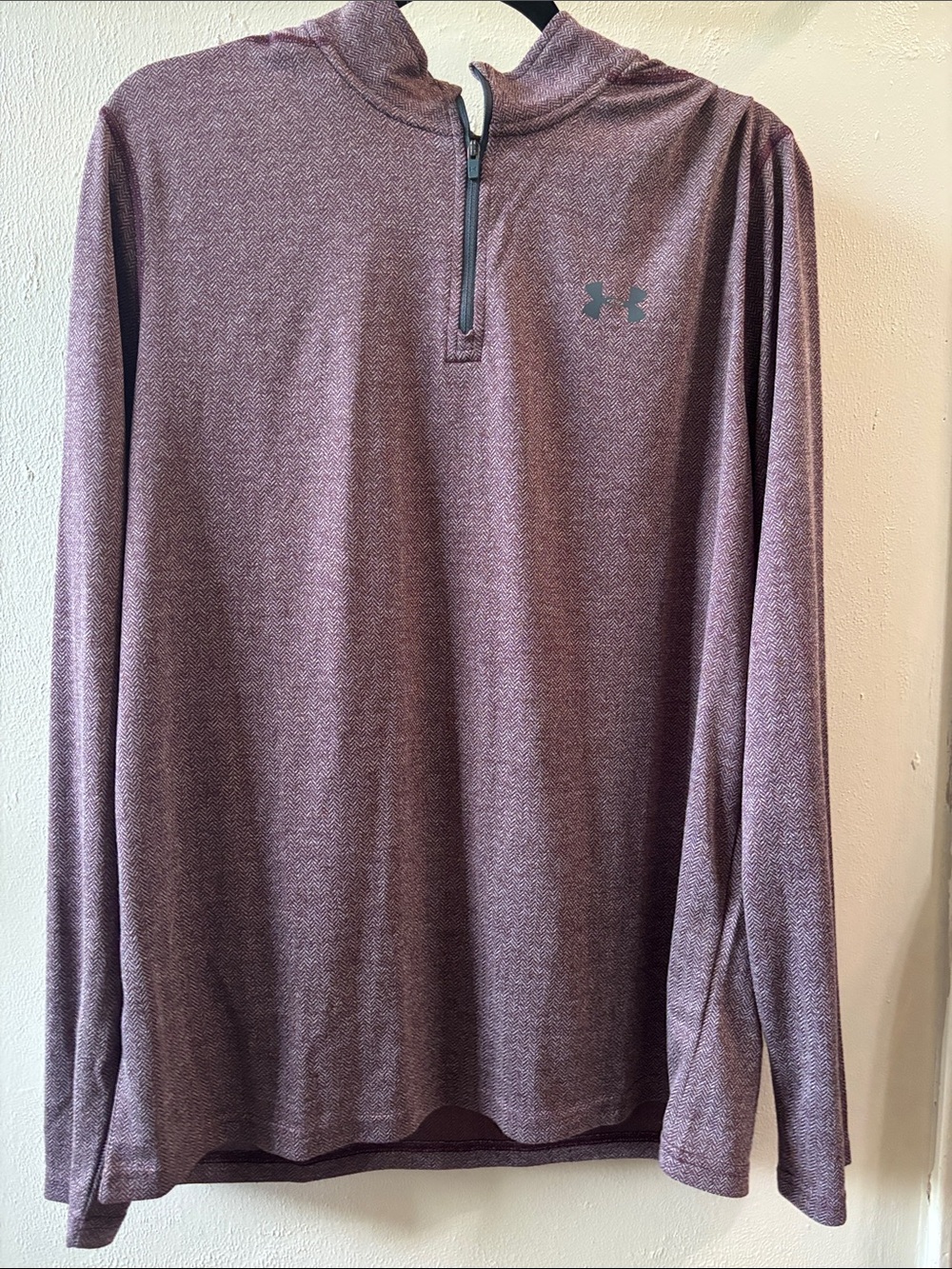 Under Armour Men's Quarter-Zip Performance Pullover - Burgundy